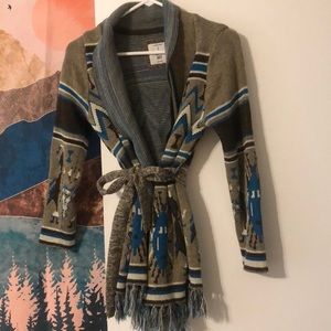 I Love H81 vintage style sweater with tie! Size small